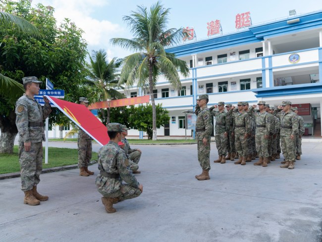 守护军港安全的第一道防线，有他们在！