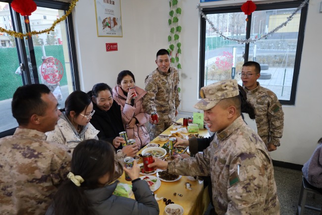 家属来队|今年春节，我要和你“年”在一起