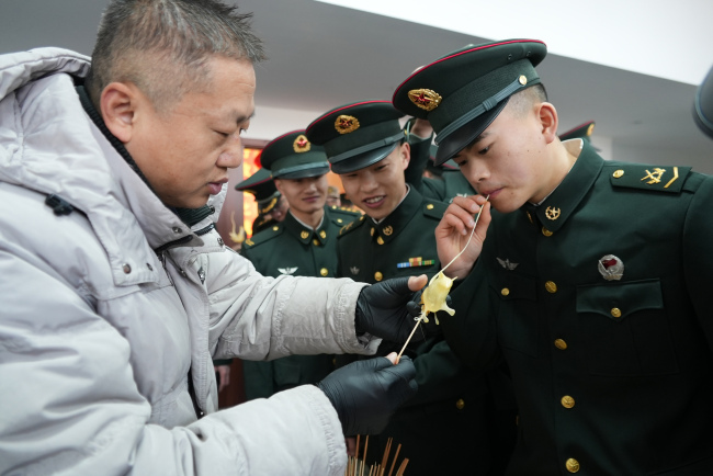 “年味”连“战味”，多样活动迎春节