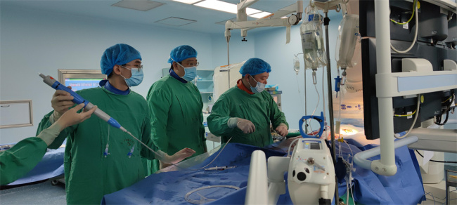 海医二院心内科成功开展经导管主动脉瓣置换术