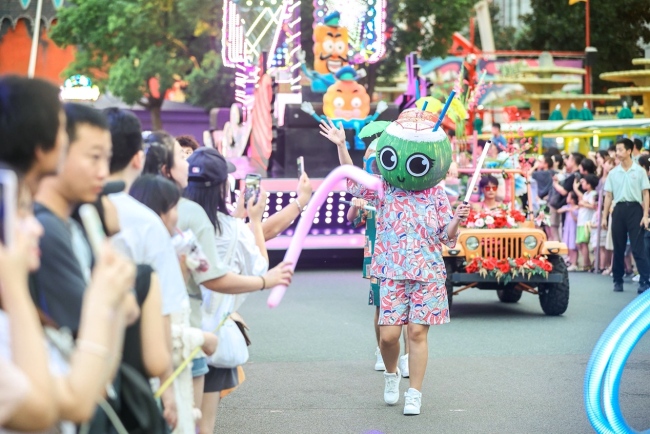 欢乐谷HOHA音乐节本周开启玫瑰岛