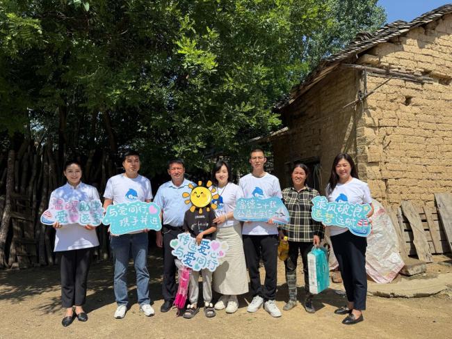 萤火微光 点亮希望 “小海豚”一对一帮扶走进钟祥市张集镇双庙畈村