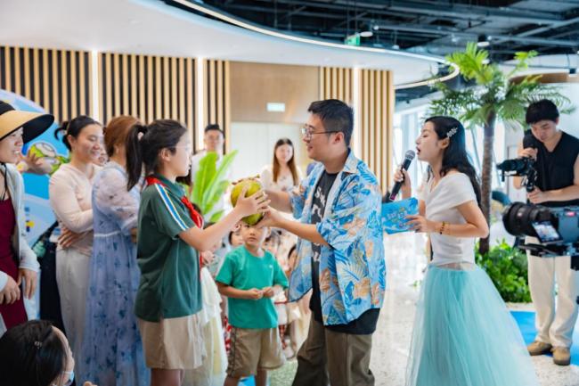 一颗椰子联动五座城，三亚这次交换的不仅是“夏天”