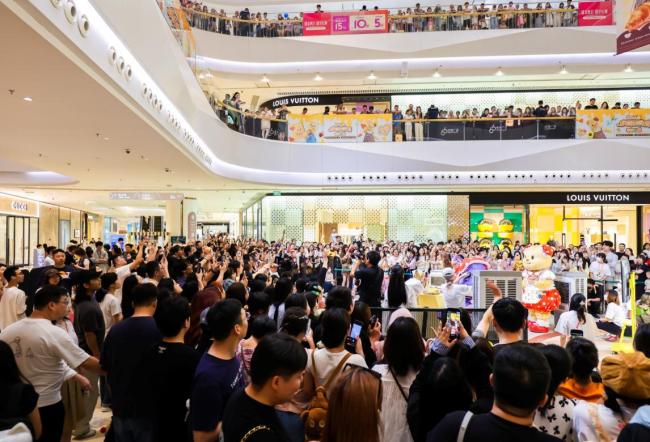 武汉恒隆广场“星耀跃动”周年庆典收官 十月业绩增幅表现强劲