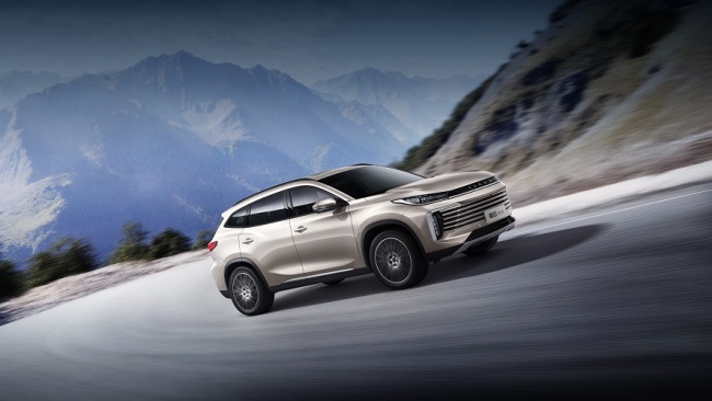 藏在“曜夜”里的黑科技！星途凌云曜夜版揭秘中级SUV性能密码