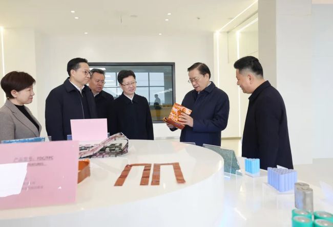 王忠林在黄石调研产业发展和稳增长工作时强调 加快建设武汉都市圈重要增长极 奋力打造鄂东区域中心城市