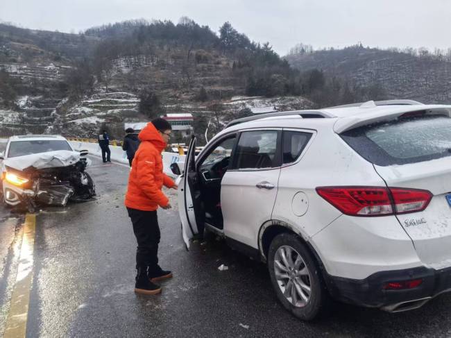 平安产险湖北分公司极速理赔减烦恼，便民服务有速度