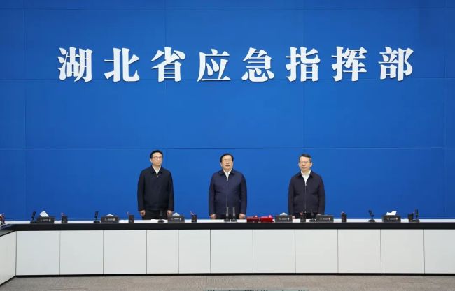 王忠林检查调度“五一”假期安全生产工作 深入学习贯彻习近平总书记重要指示批示精神 以“时时放心不下”的责任感抓细抓实安全生产工作