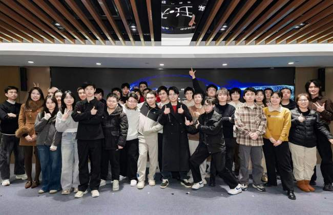 人口连续三年增长，年轻人说“武汉值得”