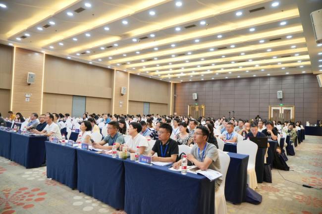 聚焦新教材 构建新课堂