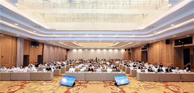 第十二届天府医学营养与大健康学术论坛顺利召开