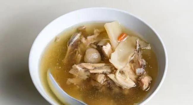 老鸭汤里藏了啥秘密？加3味食材，喝完整个人都活了！