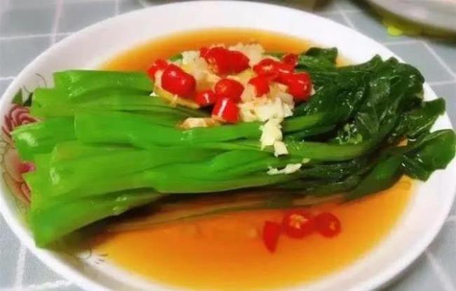 白灼菜超简单却藏大学问，新手10分钟上桌，味道不输大厨