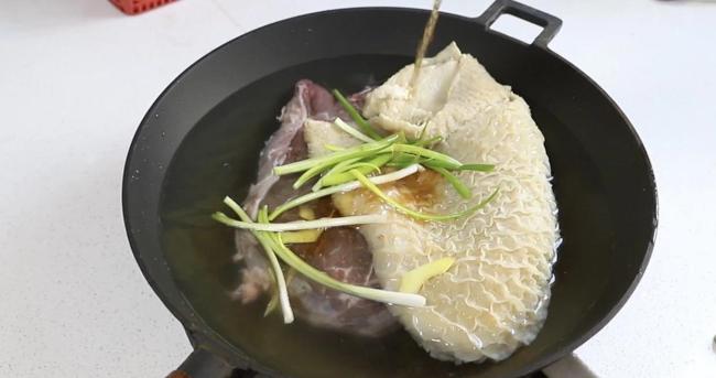 牛肉毛肚香翻天，饭店味道搬回家，卤汁一招全搞定