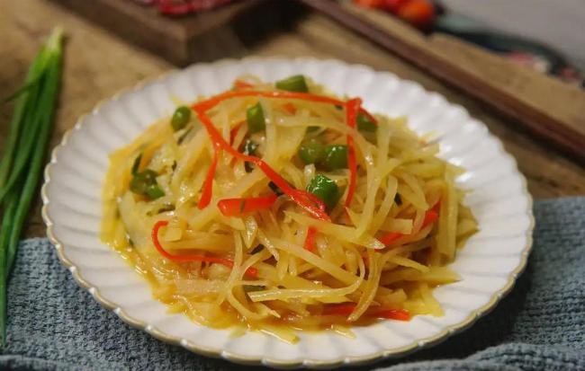 家常菜吃出大肚腩，5道热量爆表菜，你家餐桌常有吗？