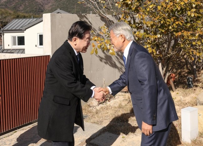 大V：韩国暂时没总统反而是件幸事 特朗普施压下的喘息机会