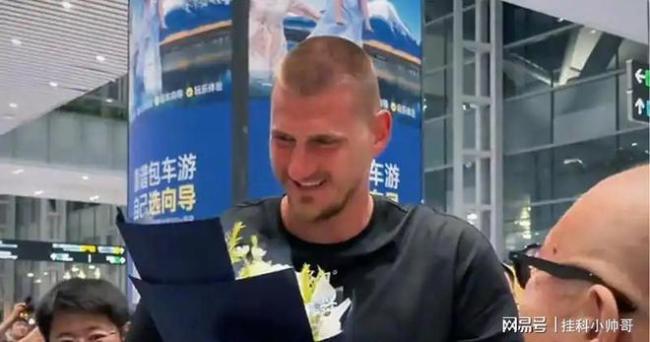 约基奇和中国高铁比速度 跨界对决引发热议
