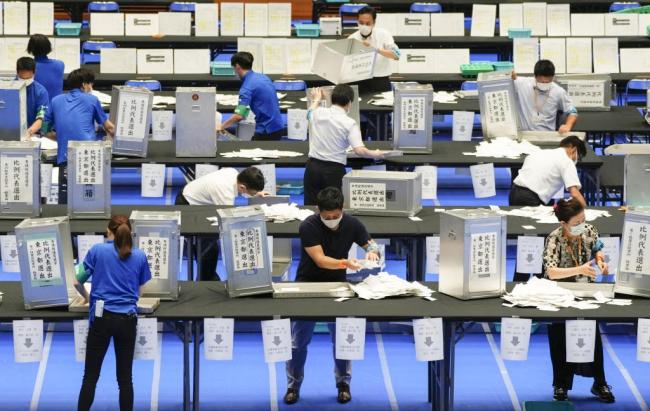 日本执政联盟为何会输掉选举 选情不妙冲击政局