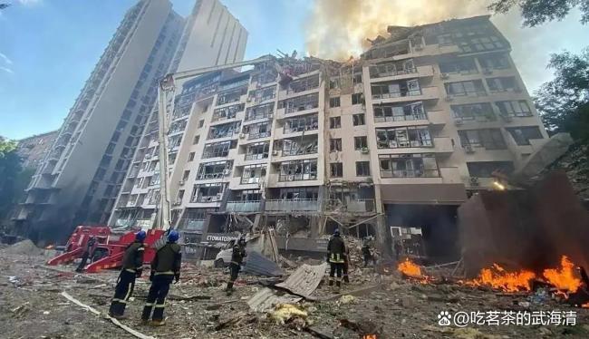 俄罗斯595架无人机突袭基辅，4人死亡数十人受伤