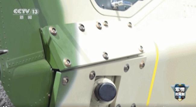 “外贸爆款”直-10ME亮相天津 国际防务市场新宠