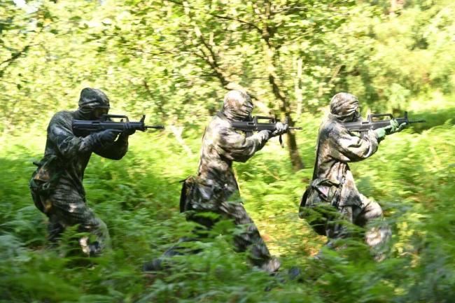 连贯特情刺激官兵“战斗神经” 实战演练锤炼精兵