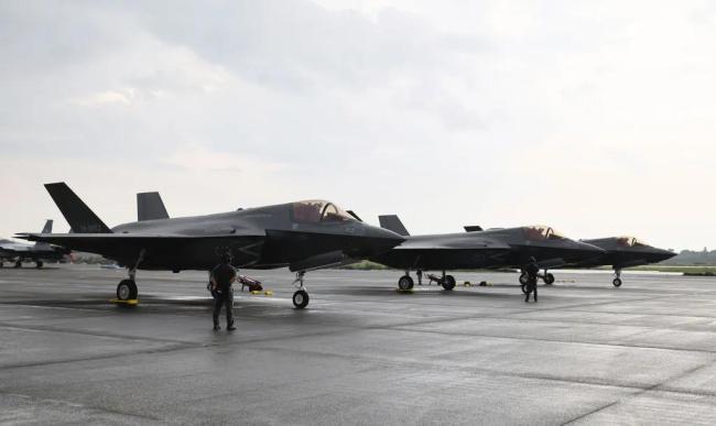 警惕“大佐”复活 历史倒退的信号