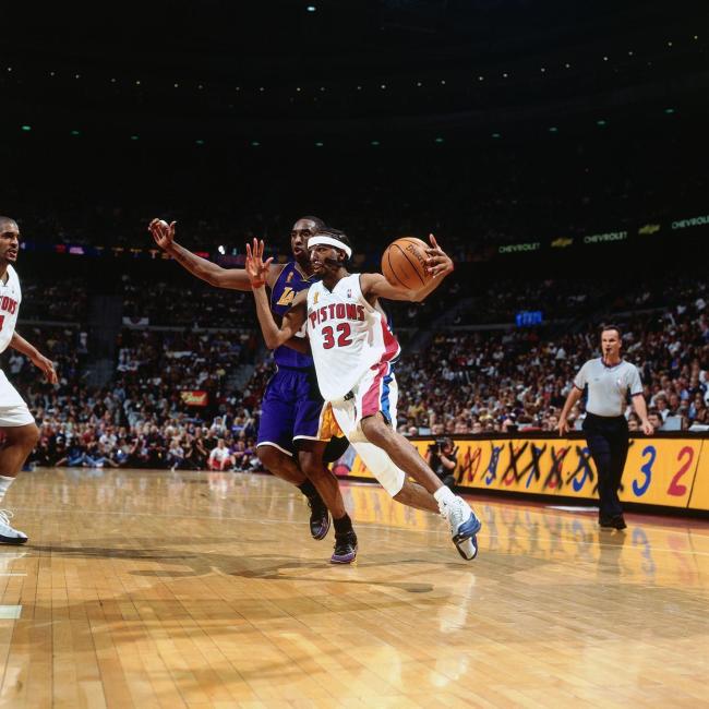 底特律活塞：硬汉诞生之地，13连胜再现辉煌