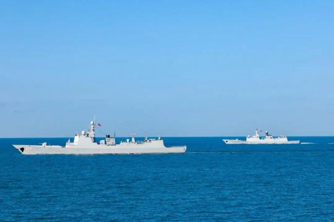 解放軍東部戰(zhàn)區(qū)多艦艇實戰(zhàn)化演練 提升聯(lián)合封鎖打擊能力