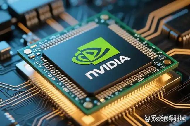 美国对华芯片出口政策转向的逻辑 经济与战略博弈