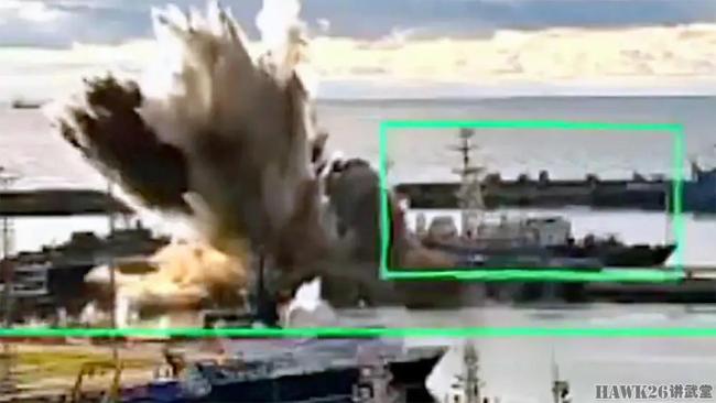 乌称重创俄黑海舰队 无人潜艇立功?