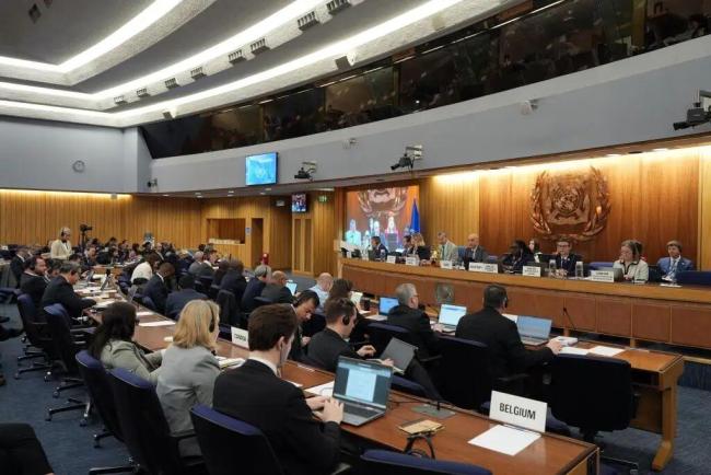 关于霍尔木兹海峡通行伊朗表态 尊重主权与安全前提下提供便利