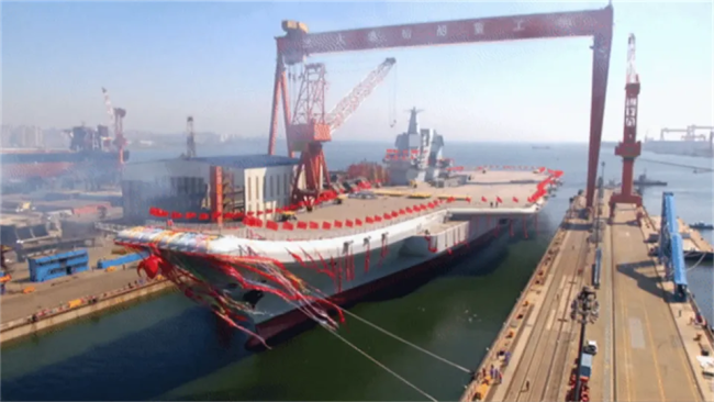 中国首艘自主研发国产航母下水9周年 山东舰驰骋深蓝