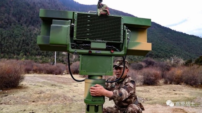 西藏民兵装备肩扛式防空导弹 5秒锁定反制敌方战机
