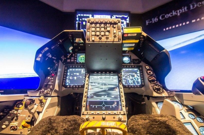 大陆歼10c对阵台湾f16v谁更胜一筹