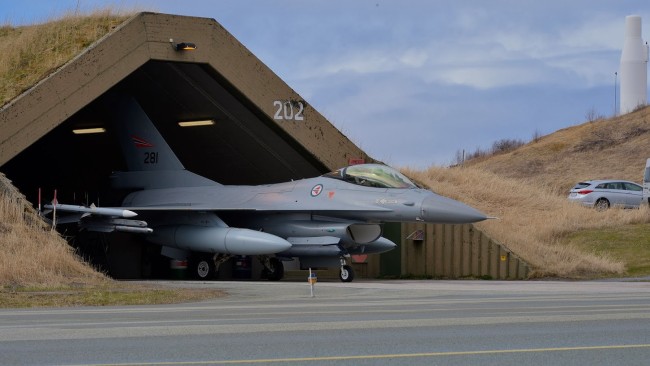 挪威关闭北极圈内主要空军基地 F-35替代F-16执勤