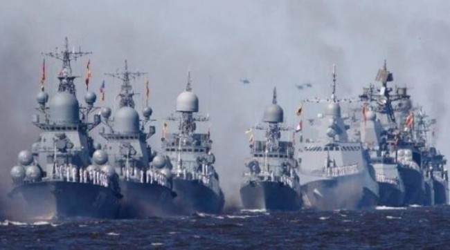 俄罗斯波罗的海舰队举行大规模军演