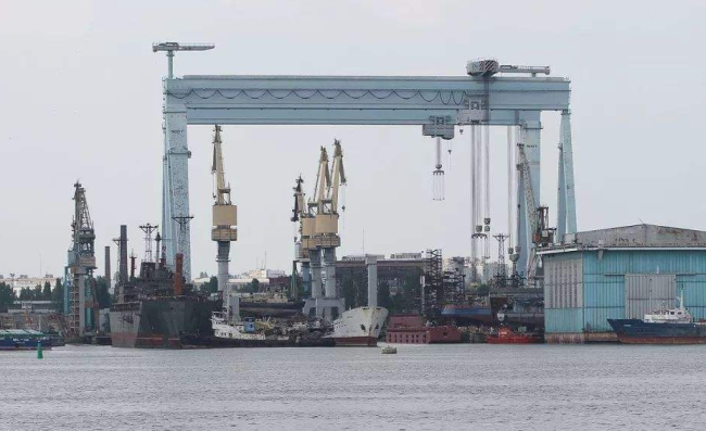 俄军控制乌克兰尼古拉耶夫卡 该地拥有航母造船厂