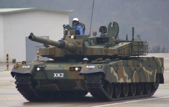 波兰将引进980辆韩国研制的K2“黑豹”主战坦克。