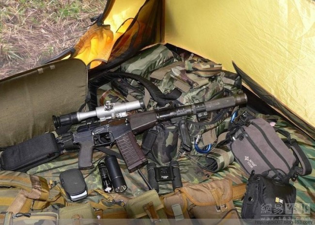 俄罗斯部队人员装备 实拍俄罗斯特种兵武器装备全揭秘