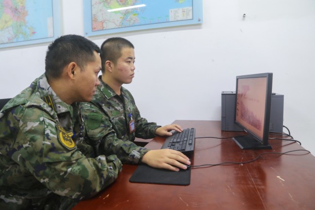 武警福建总队新兵二大队 组织“献礼二十大，筑梦新征程”主题演讲比赛