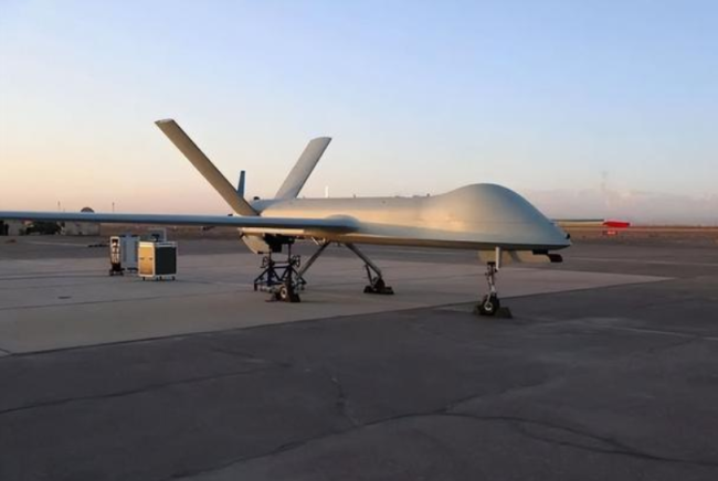 解放军陆军大型察打一体无人机首次曝光_中华网