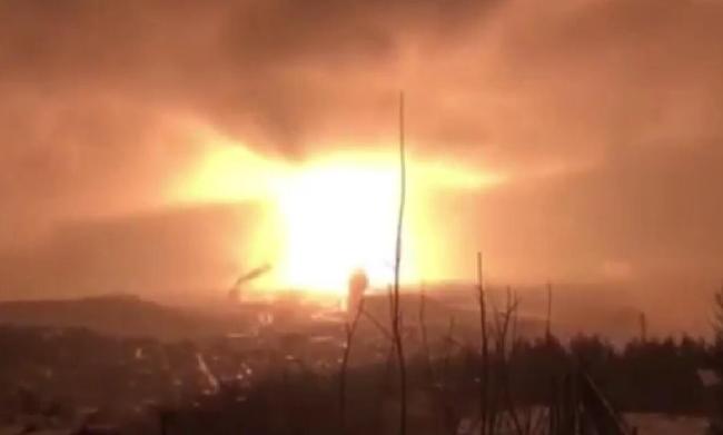 土耳其地震震中所在地火光直冲天际 土耳其呼吁国际援助