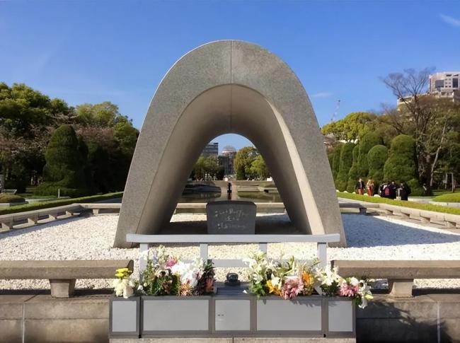 在日本民众伤口撒盐！日美首次在广岛湾举行军演，原子弹受害者团体提出抗议 