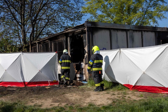 捷克布尔诺发生火灾 造成8人死亡