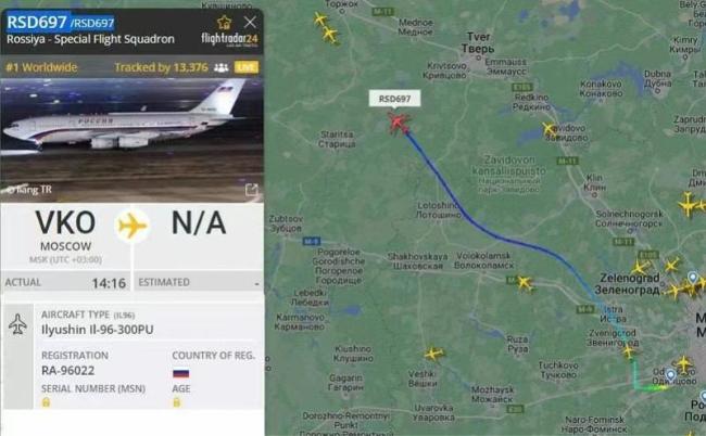 乌克兰当地媒体报道称疑似普京专机离开莫斯科前往彼得堡。斯总书辟斯科