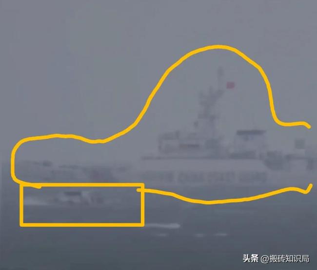 民众拍到大陆海警船与台海巡艇同框 这简直就是大鲸鱼VS小虾米