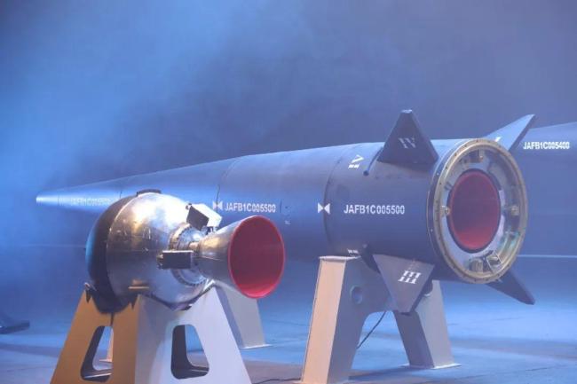 最大速度8倍音速，胡塞武装为啥能造出高超音速导弹？