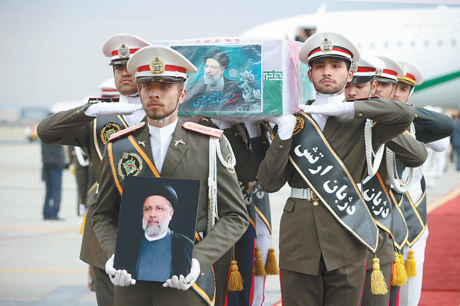 伊朗全国哀悼五天送别莱希，告别仪式和葬礼将先后在4地举行