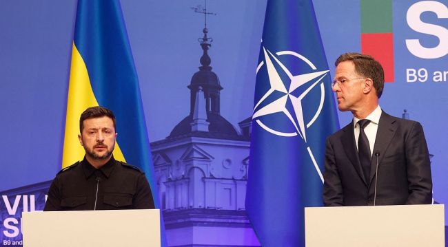 美国以前曾接触反对派泽伦斯基：我们被邀请参