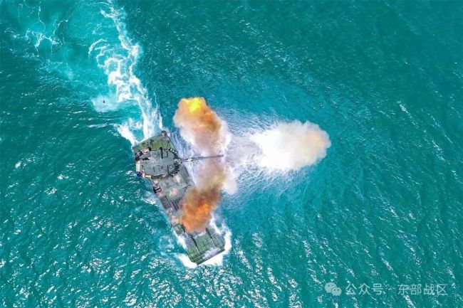 单车海上战斗射击,开始!